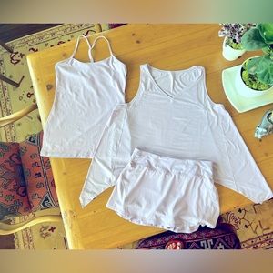 Lululemon 3 piece tennis ensemble in pale lavender.